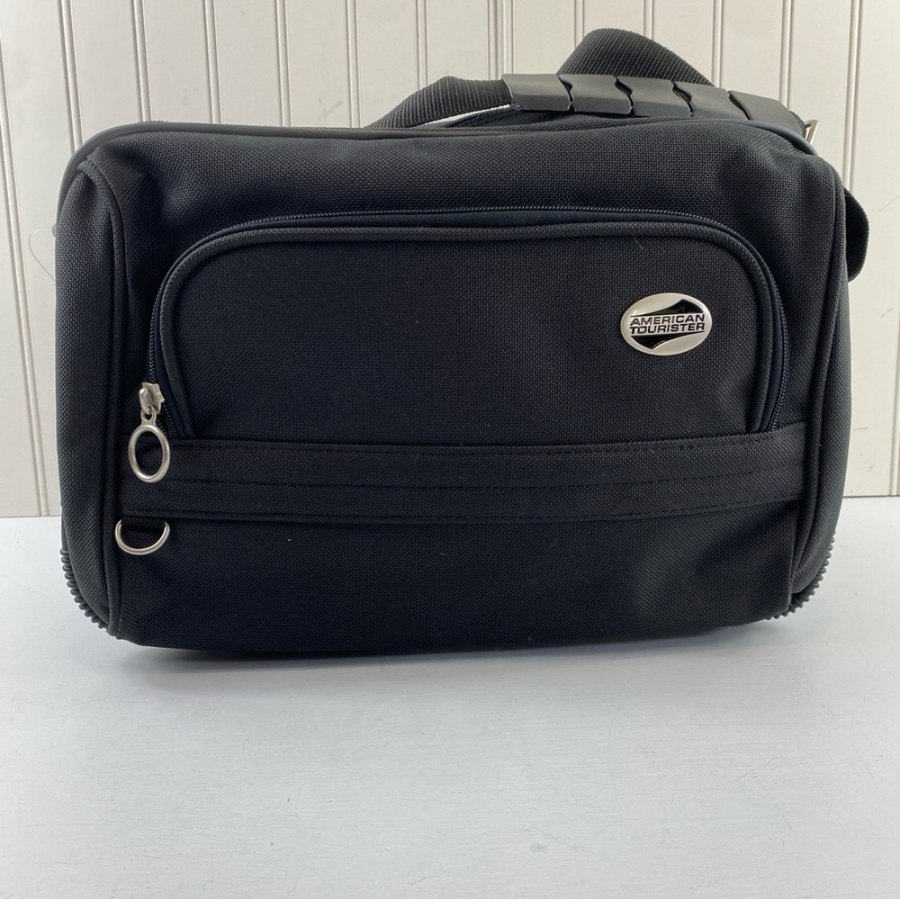 NWOT American Tourister Black Messenger Carryon Bag‎